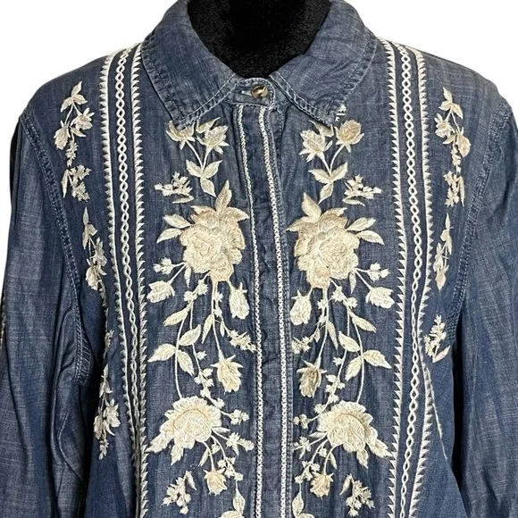 Sundance Driftwood Auger Falls Chambray Denim Floral Embroidered Shirt — Sz S - Picture 3 of 12